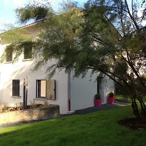 Bed & Breakfast Demeure & Dépendance, Tassin-la-Demi-Lune